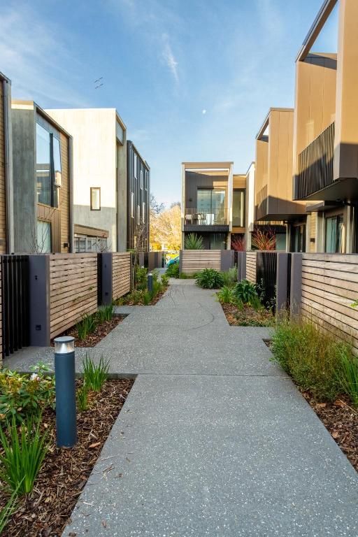 Latimer Square 1 bed 1 bath - Single Level - Resim 1