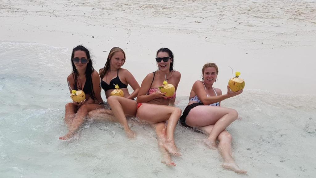 Hosté ubytování Batuta Maldives Fourson