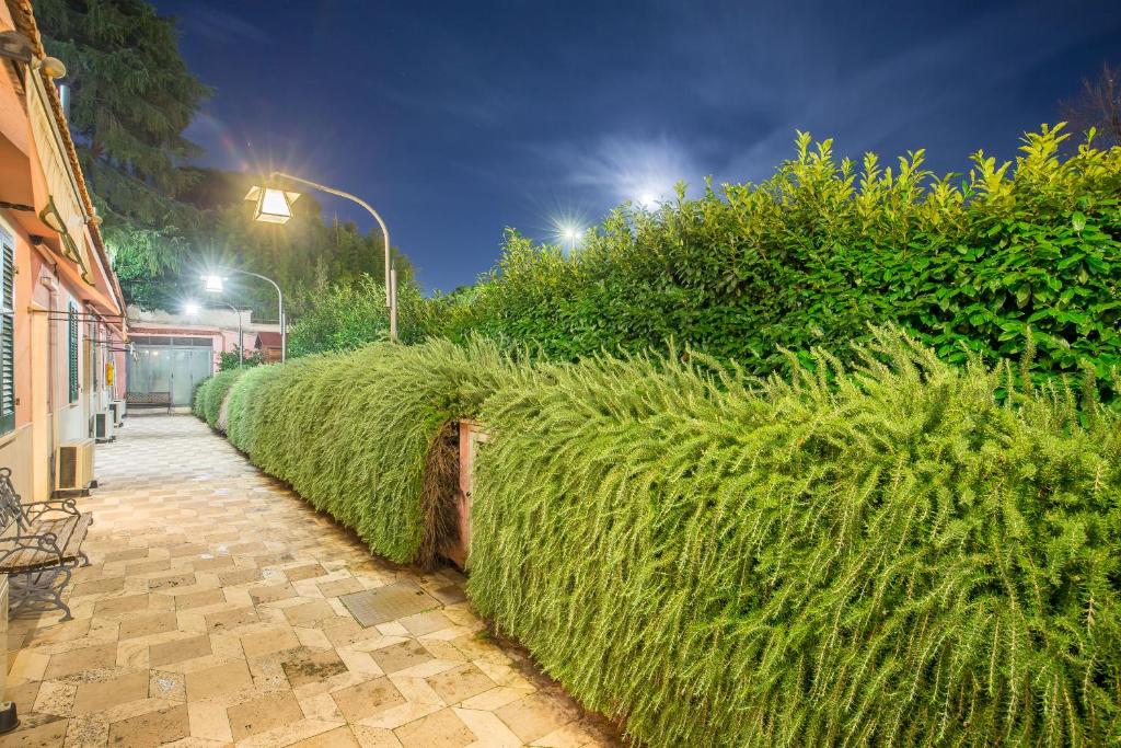Zahrada ubytování Hotel Arco Di Travertino