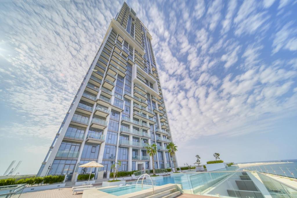 Tranquil Studio at The Anwa By Omniyat Dubai Maritime City by Deluxe