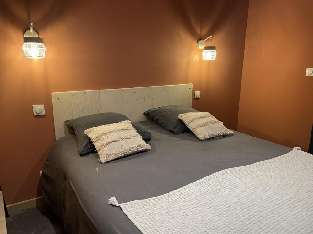 Postel nebo postele na pokoji v ubytování Côté Nuit