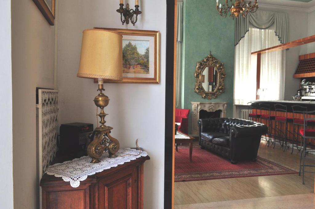 Kuchyň nebo kuchyňský kout v ubytování Esedra Hotel