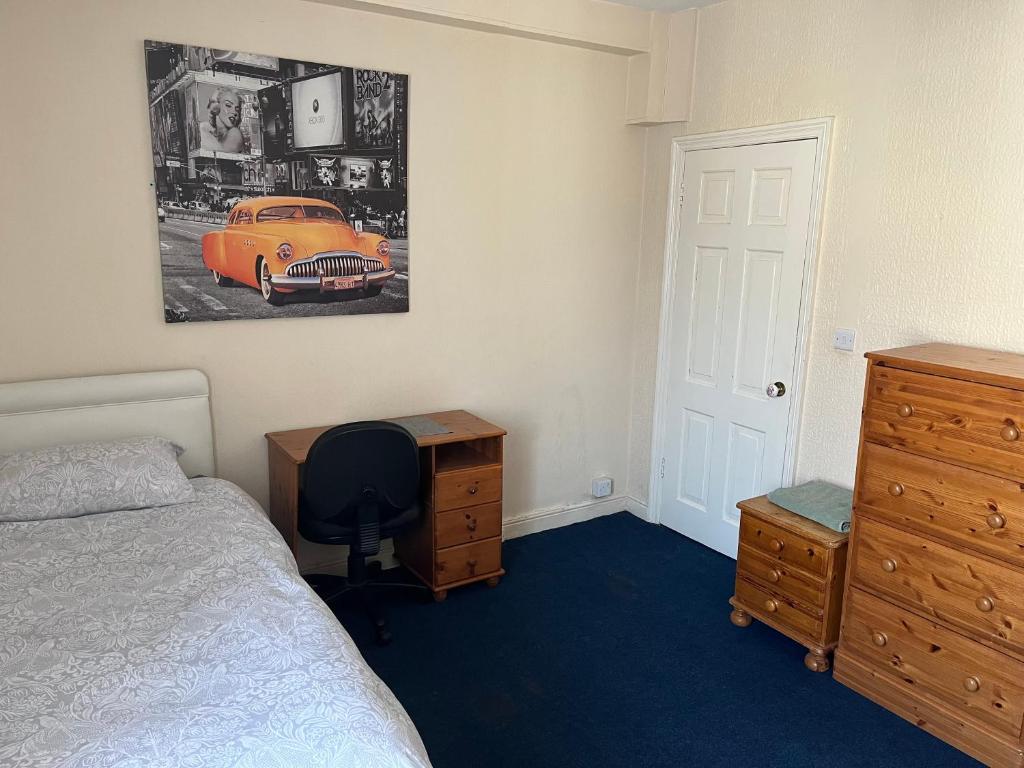 5 Bedroom Town House in Barnsley Centre