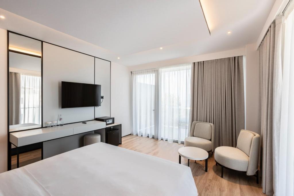 Mango Luxury Resorts - Image 5