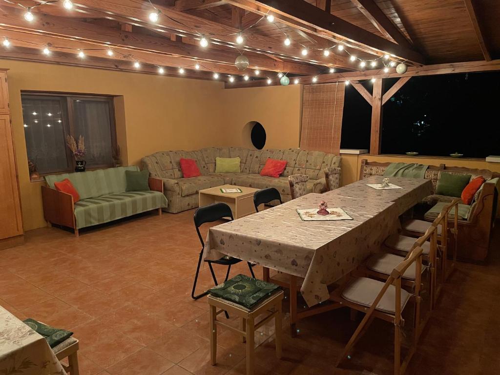 Posedenie v ubytovaní Jázmin-Szieszta Apartmanház Balatonfüred