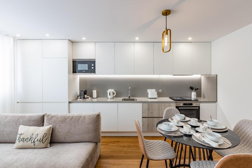 Pestana Apartments In city center, Modern, New and Cozy, Porto