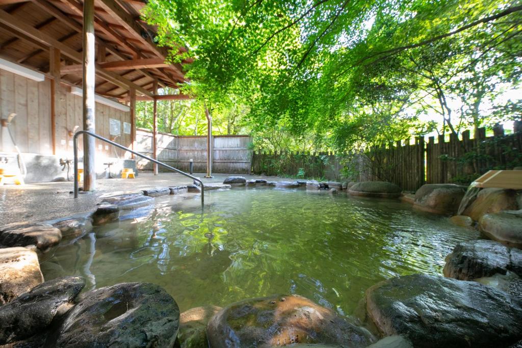 Zahrada ubytování Yumoto Ueyama Ryokan