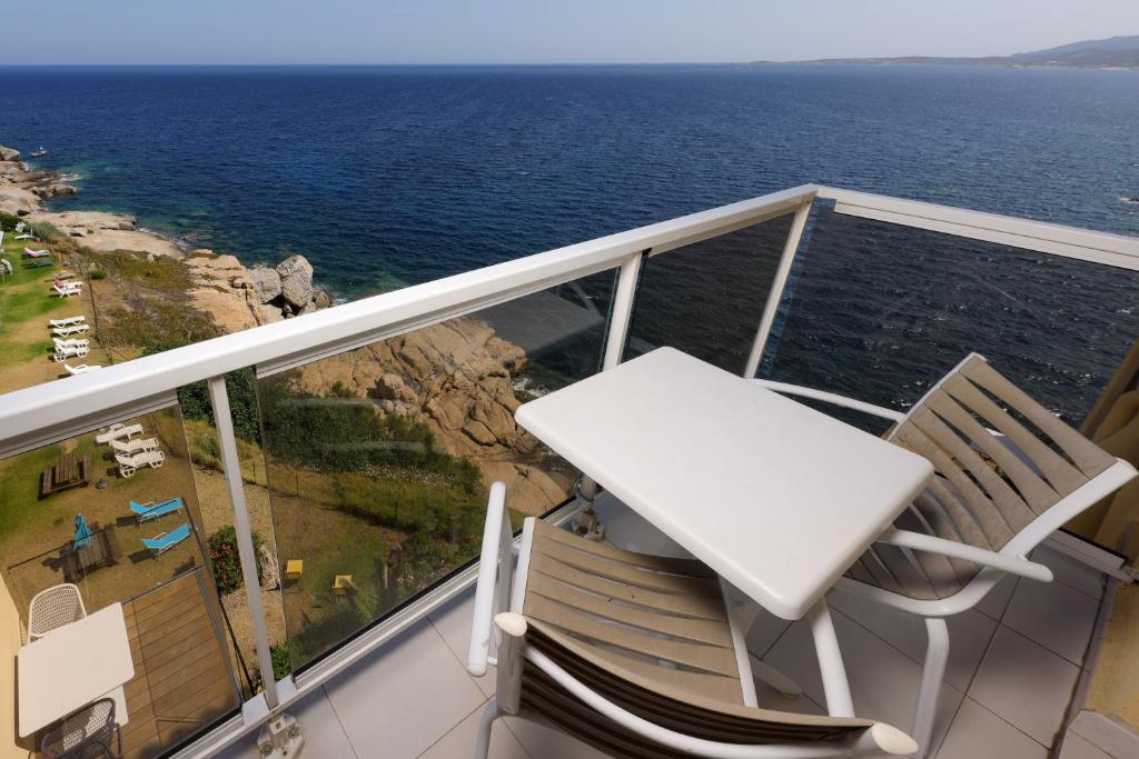 Hotel Saint Christophe - Standard Dreibettzimmer Mit Seitlichem Meerblick