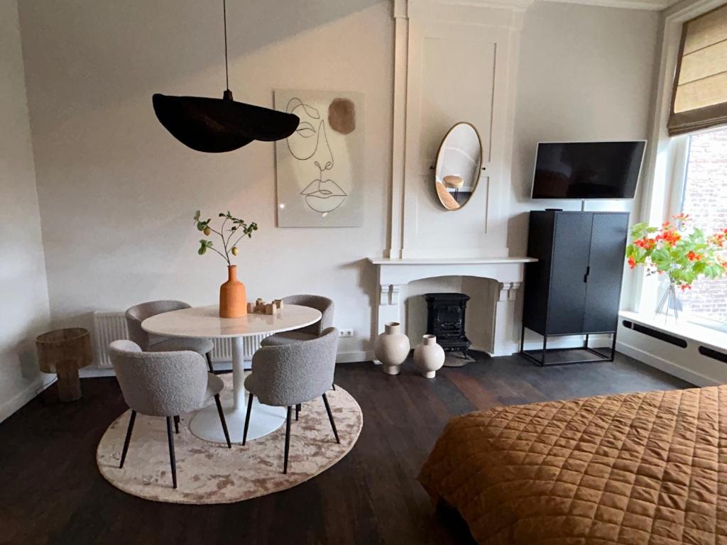 Posezení v ubytování Hotel Stadsherberg Sneek