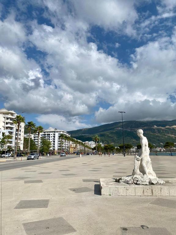 Four Seasons Beach Apartment Vlora - Image 6