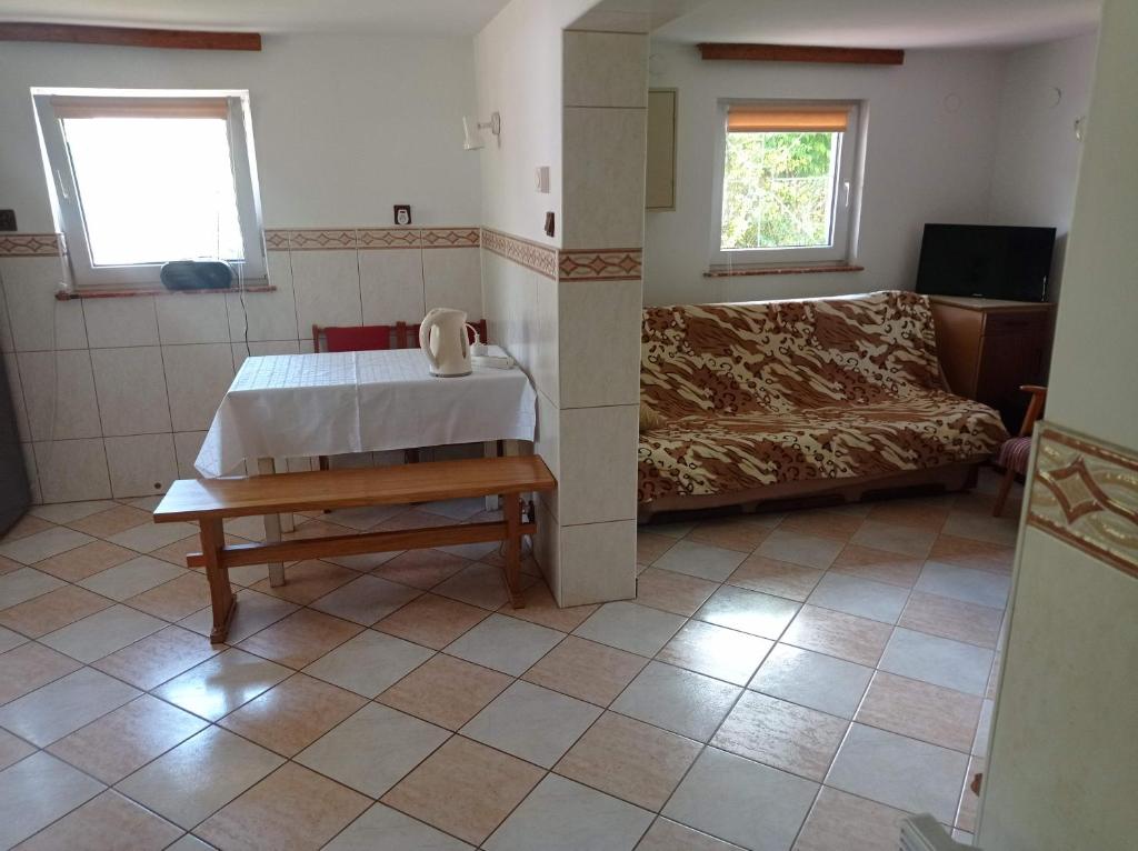 NIESULICE. DOMEK JEZIORO. NIESLYSZ - Housity