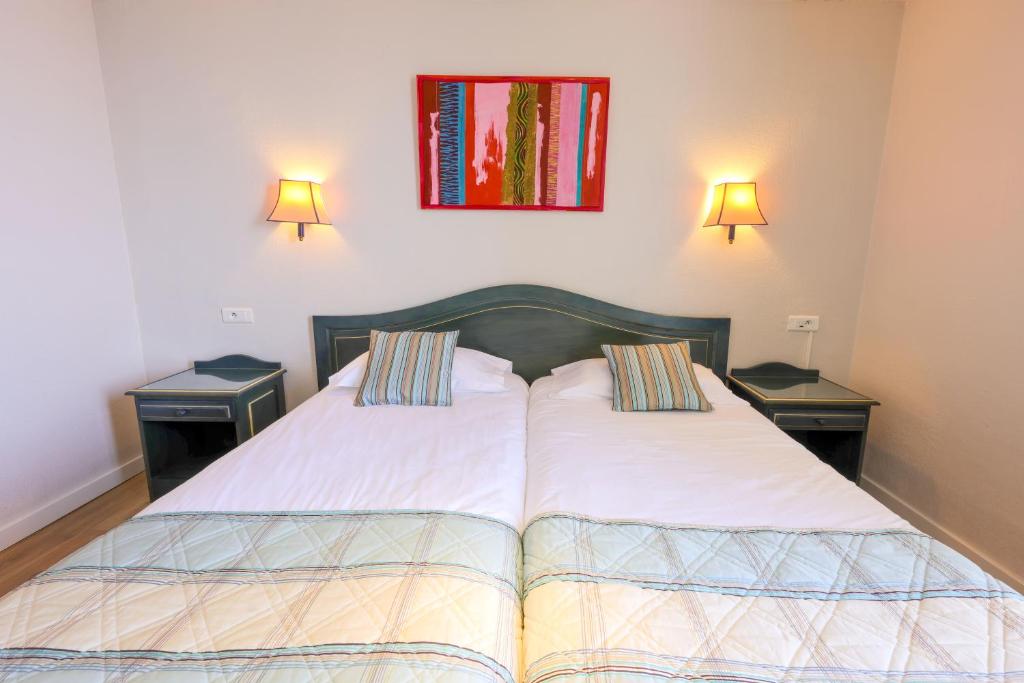Hotel Saint Christophe - Standard Twin Room With Sea View - Front Sea View
