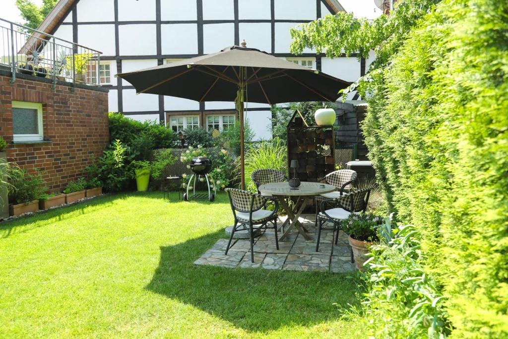 Ein Garten an der Unterkunft Marhold Apartments