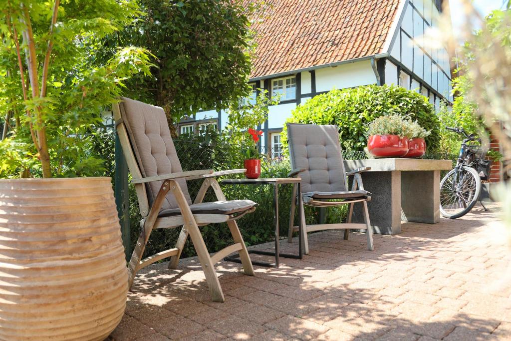 Ein Garten an der Unterkunft Marhold Apartments