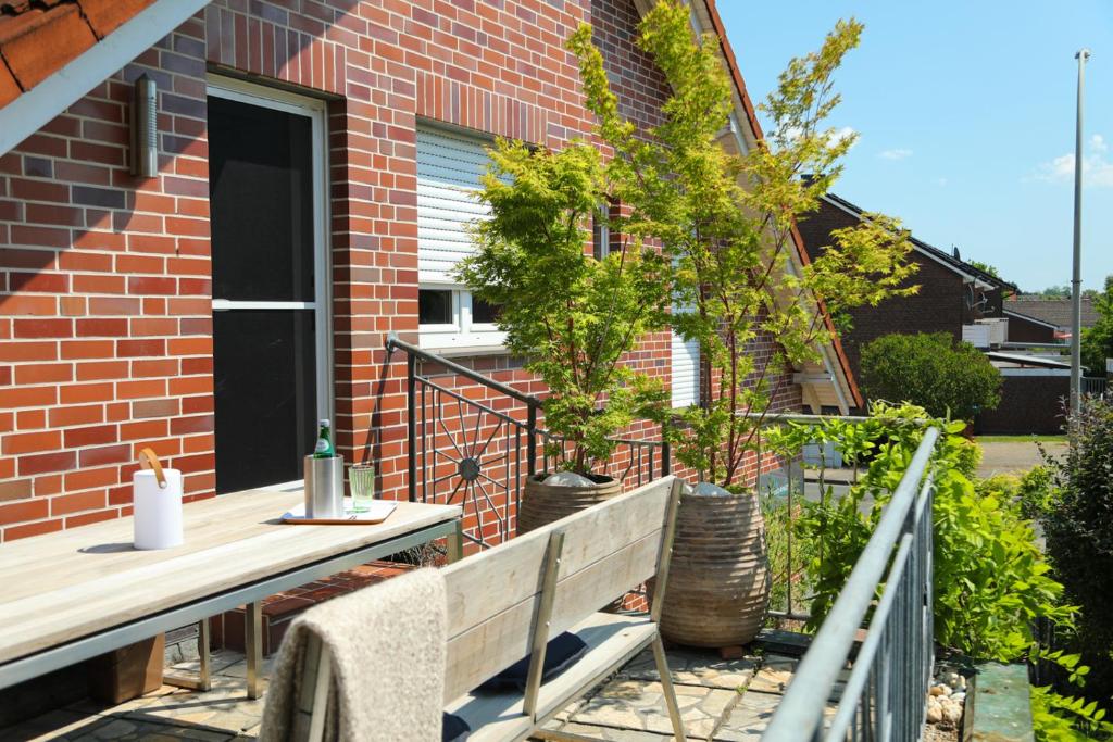 Ein Garten an der Unterkunft Marhold Apartments