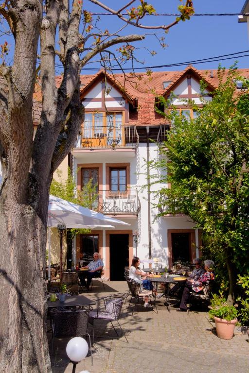 Budova, kde se hotel nachází