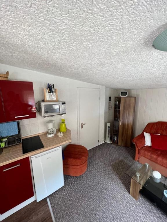 Kuchyň nebo kuchyňský kout v ubytování Ferienwohnung -IN LAPIDE REGIS-