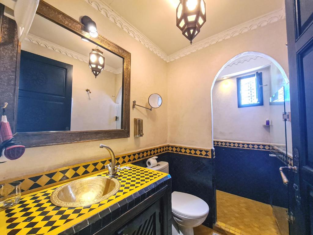 Un baño de Riad Jaime