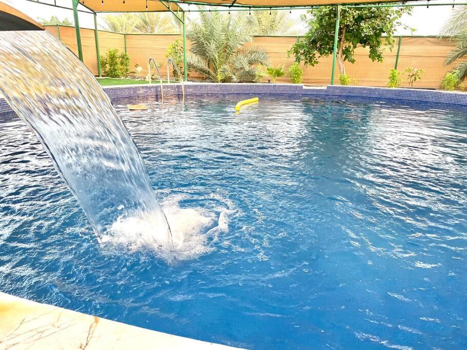 Bazén v ubytování Luxury Farm 2 with Swimming Pool nebo v jeho okolí