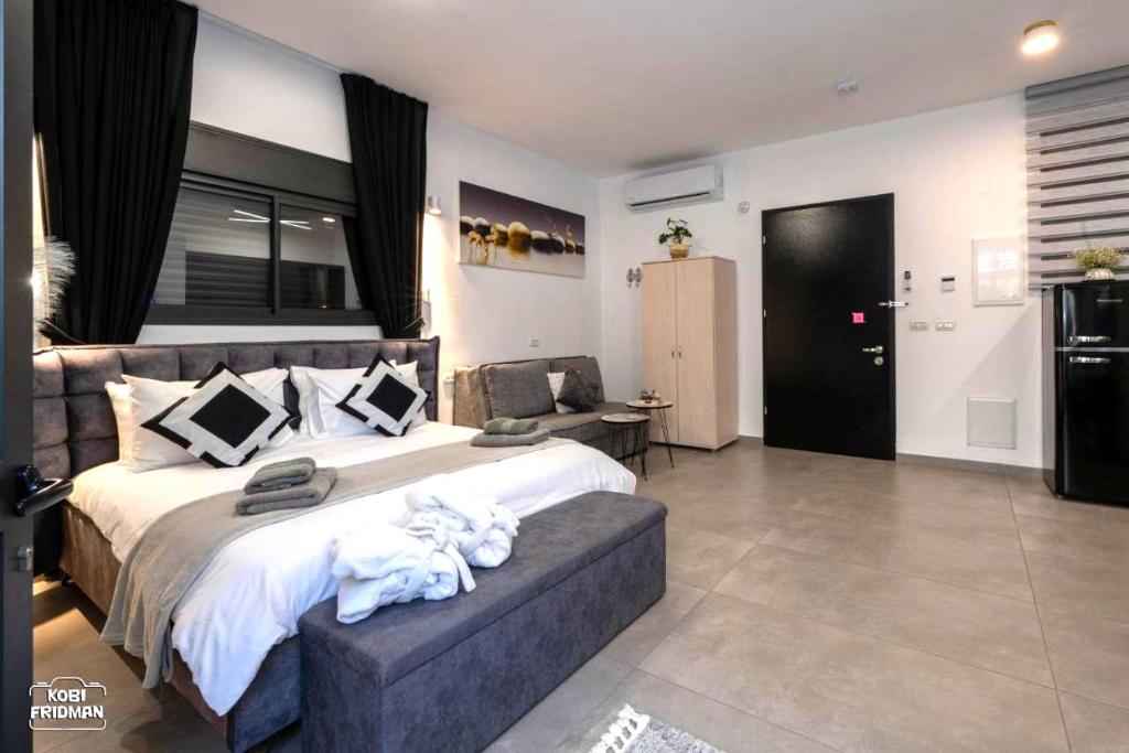 Kuchyň nebo kuchyňský kout v ubytování Yalarent Melody- Suites with privat pools