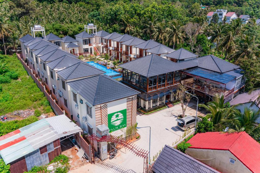 Tòa nhà nơi resort tọa lạc