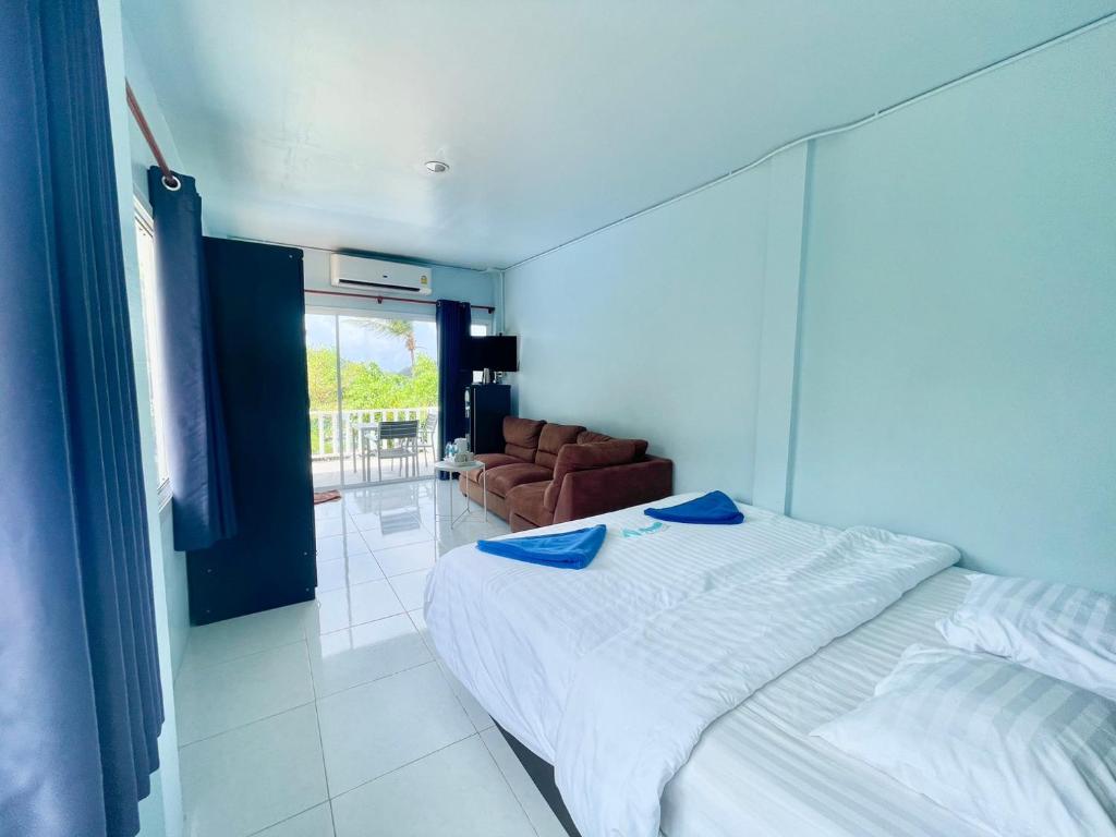 Naiharn On The Rock Resort Phuket - King Room Mit Gartenansicht