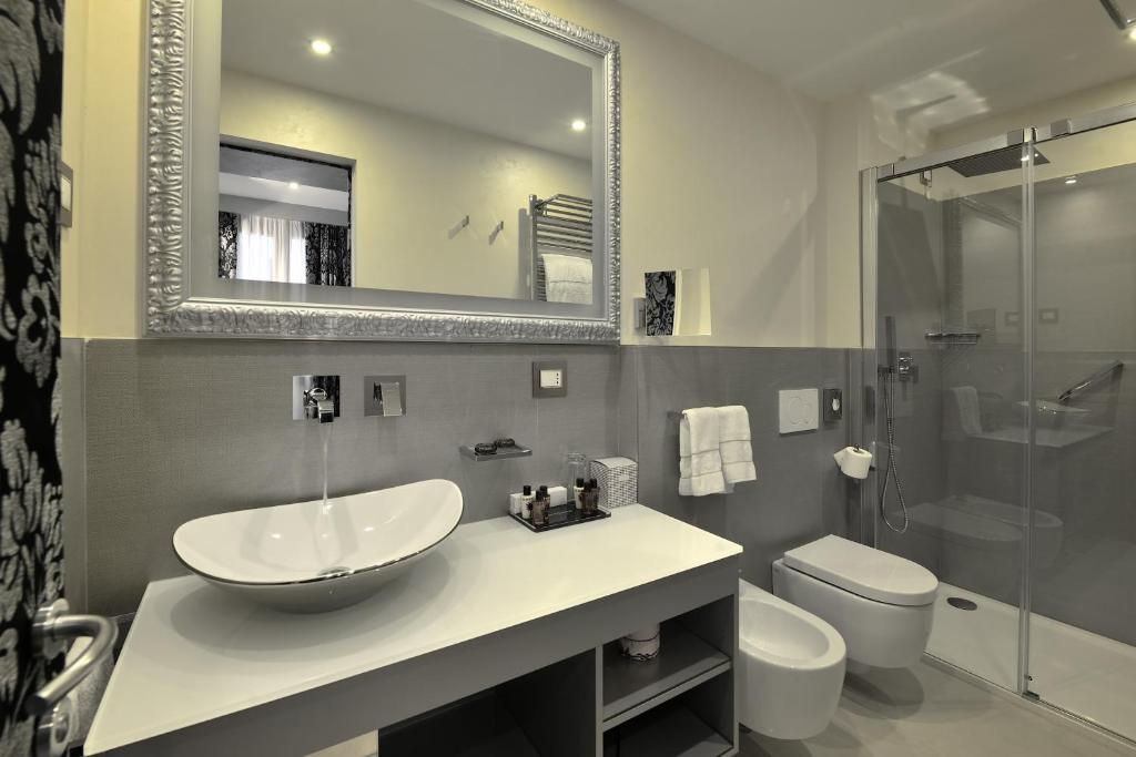 Al Theatro Palace - Resim 16