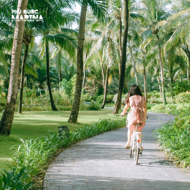 Hosté ubytování Marina resort Waterfront Minh Phu Quoc lodge beach swimming pool