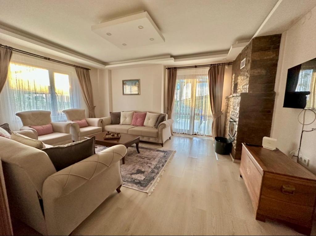 Ela han?m?n villas? - Housity