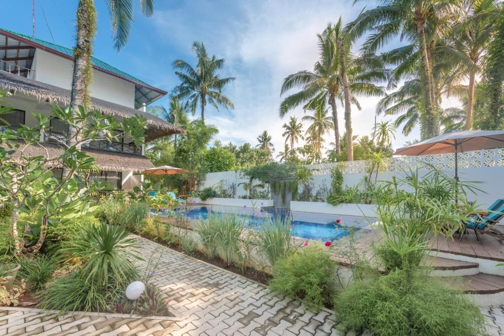 Bazén v ubytování Kalipay Resort Siargao nebo v jeho okolí