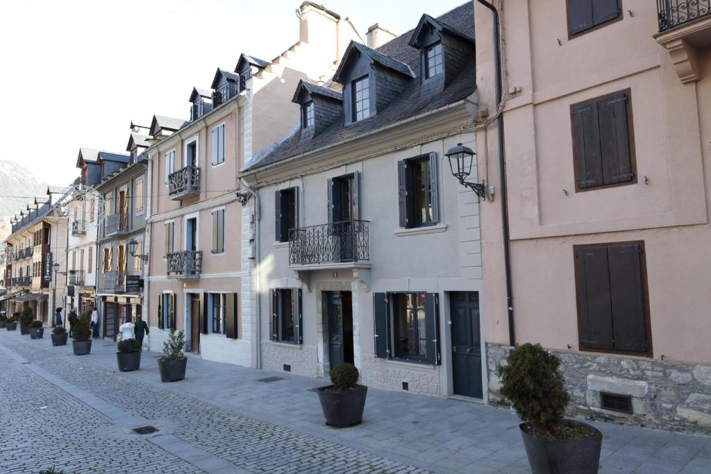 Hotel Casa Passeg dera Libertat 8 en Vielha, Cataluña