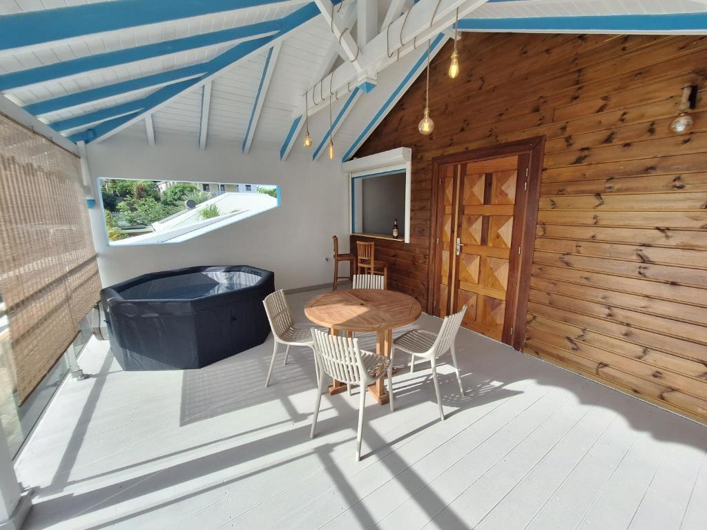 Balkón nebo terasa v ubytování RIVER PARADISE
