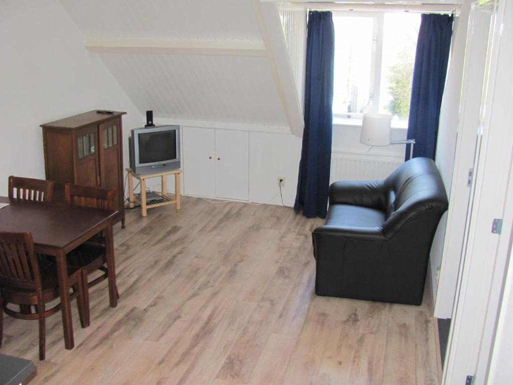 Appartementen Rijnhoeve - Three-Bedroom Apartment