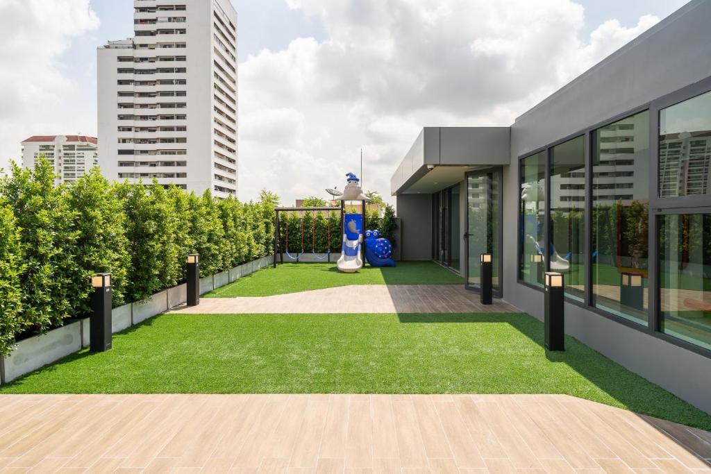 Destiny63 Ekamai Apartment - Resim 23