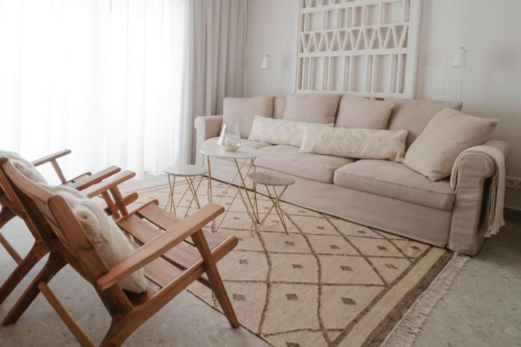 Posedenie v ubytovaní Agustino Beach Suites San Agustin