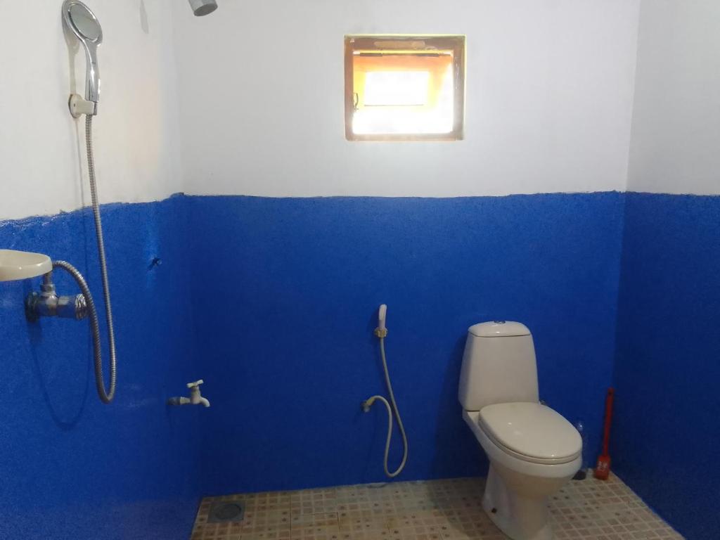 Peacock Family Stay - 3