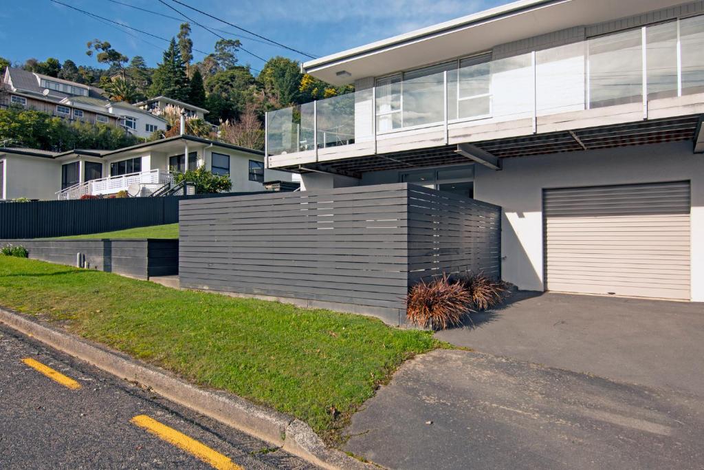 Sounds Studio - Picton Downstairs Unit - Resim 5