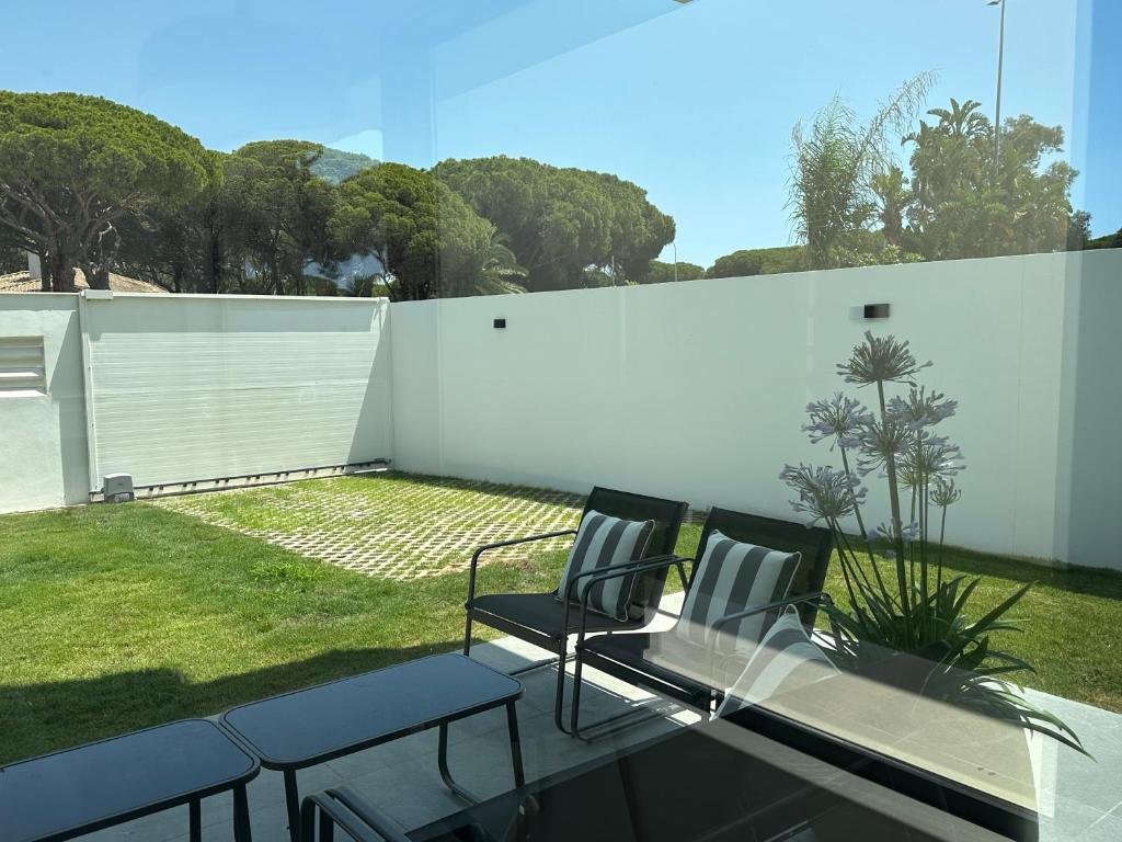 Zahrada ubytování VILLA SARAH Barrosa Playa