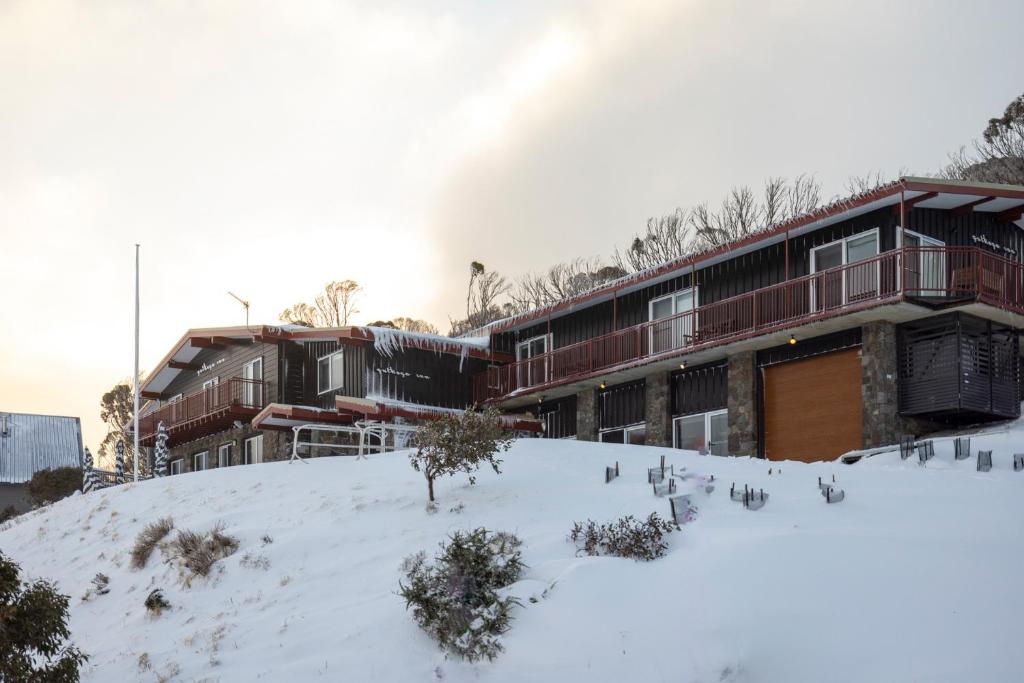 Guthega Inn að vetri til