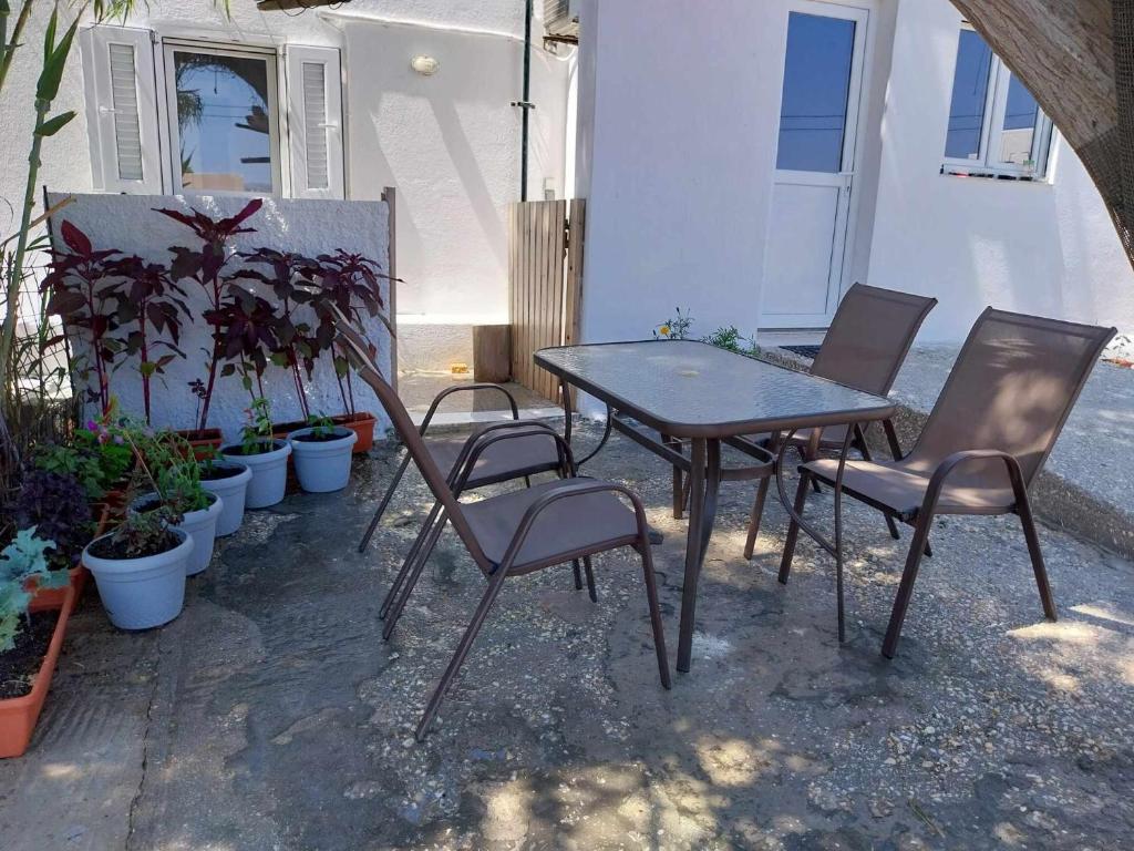 Patio lub wspólna przestrzeń na świeżym powietrzu w obiekcie SUMMER ESCAPE studios