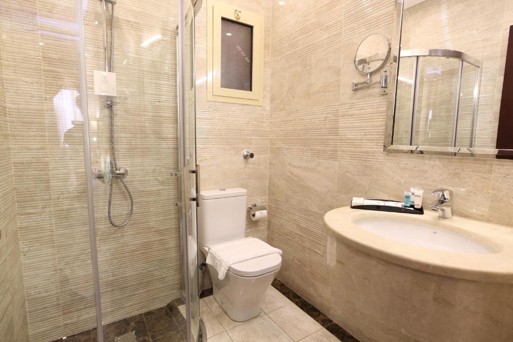 Koupelna v ubytování Sun Park Hotel Suites