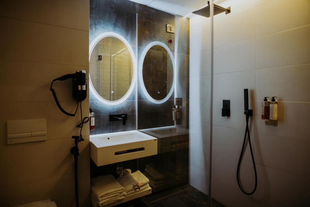 Hotel Epic Centrum - Standard Triple Studio