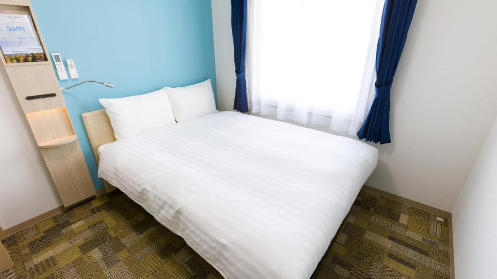 Toyoko Inn Oyama-eki Higashi-guchi No.2 - Doppelzimmer - Rauchen