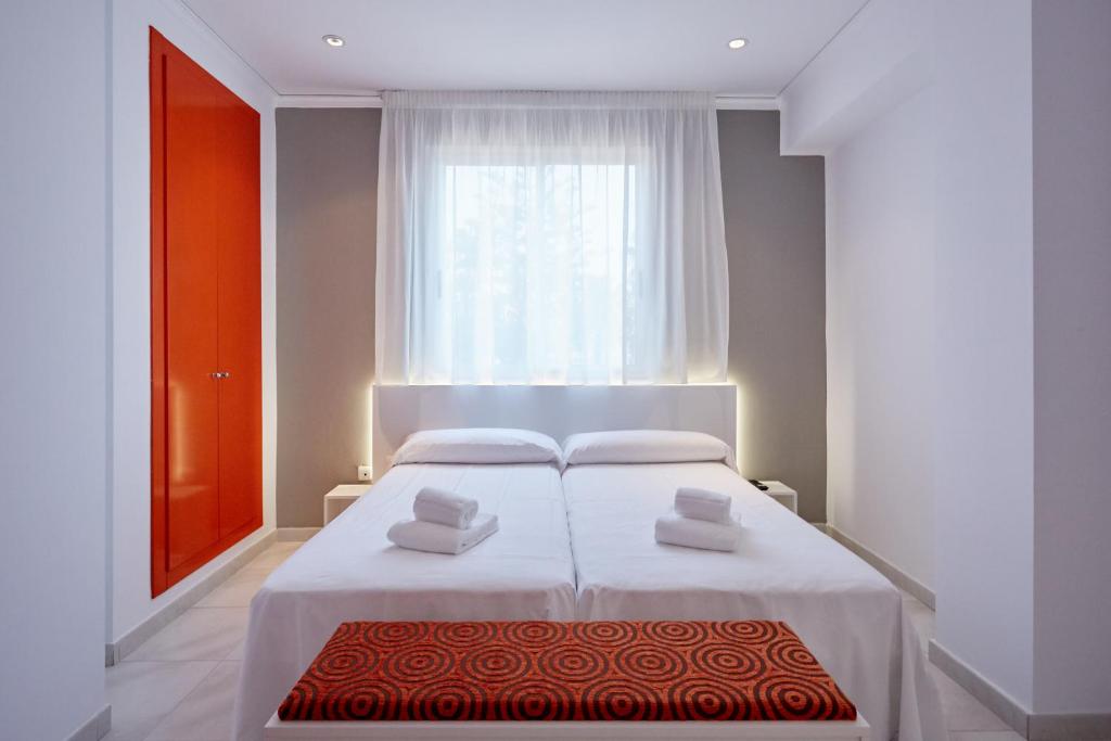 Hotel DL Port - Habitación Doble O Twin Con Vistas Al Jardín