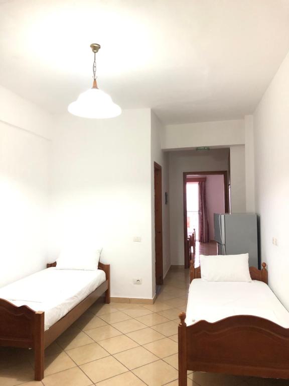 Center Hotel Pirro - Imazhi 9