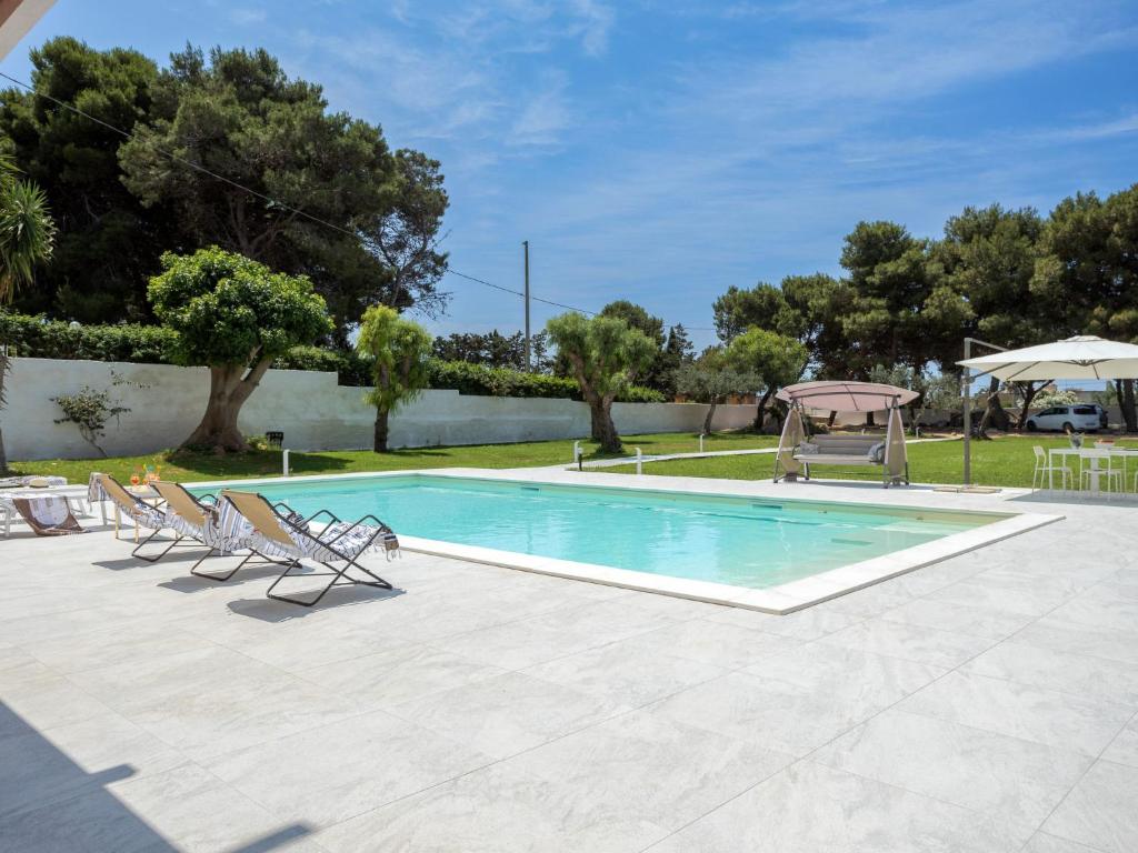 The swimming pool at or close to Holiday Home Sammartano by Interhome