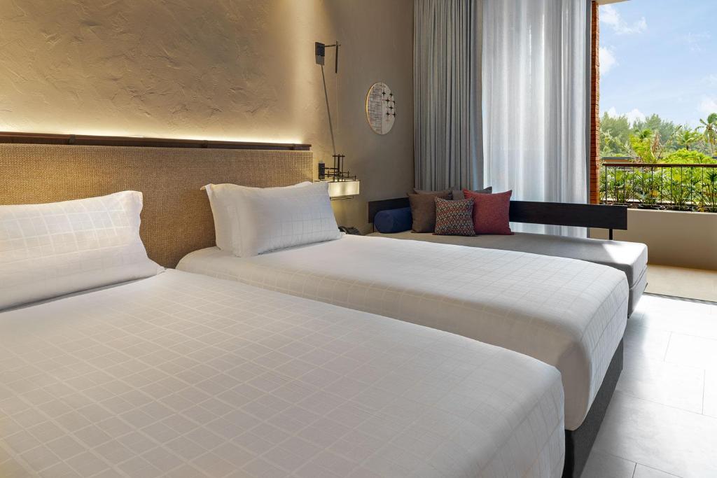 Pullman Khao Lak Resort - 5