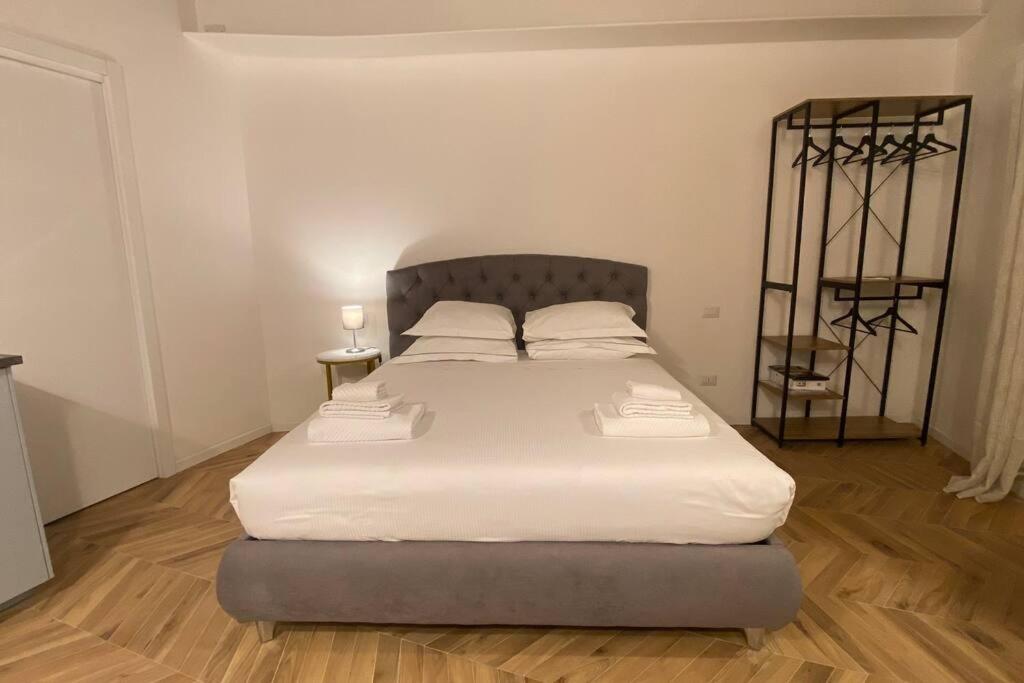 Apartment Brera Eleven Suite Deluxe, Milan, Italy