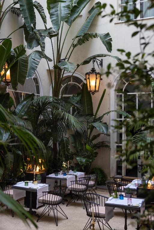 Hotel Vilòn - Small Luxury Hotels of the World - Resim 40