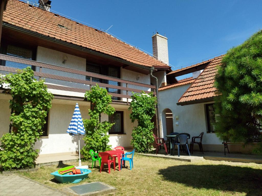 Budova, kde se the country house nachází